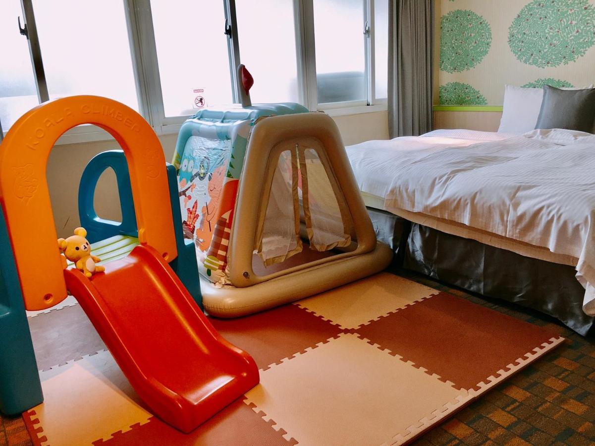 Click Hotel - Ximending Branch Taipeh Exterior foto